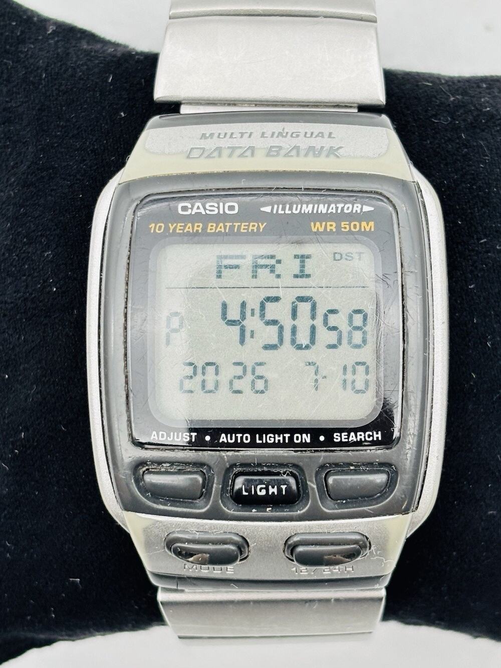 Vintage CASIO ILLUMINATOR 2524 DB-37H DIGITAL WATCH MULTI LINGUAL Working